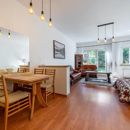 Rentplanet - Kasprowicza Apartment